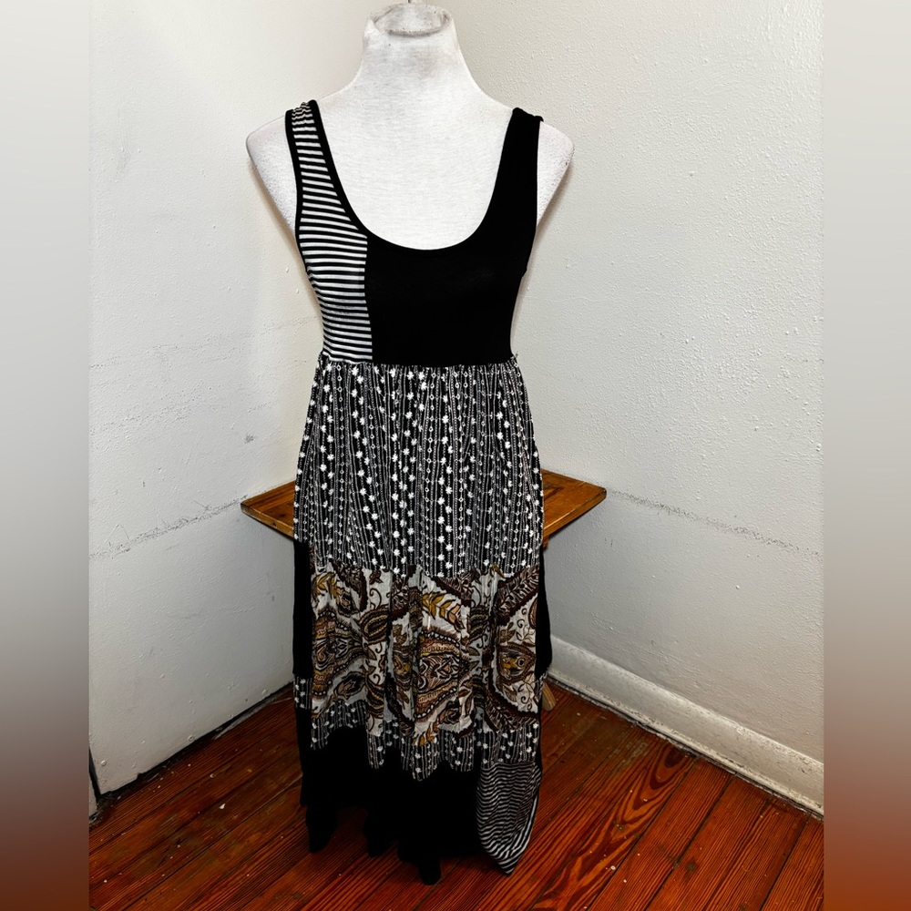 Varco Auspicius sleeveless Mixed Media Maxi Dress